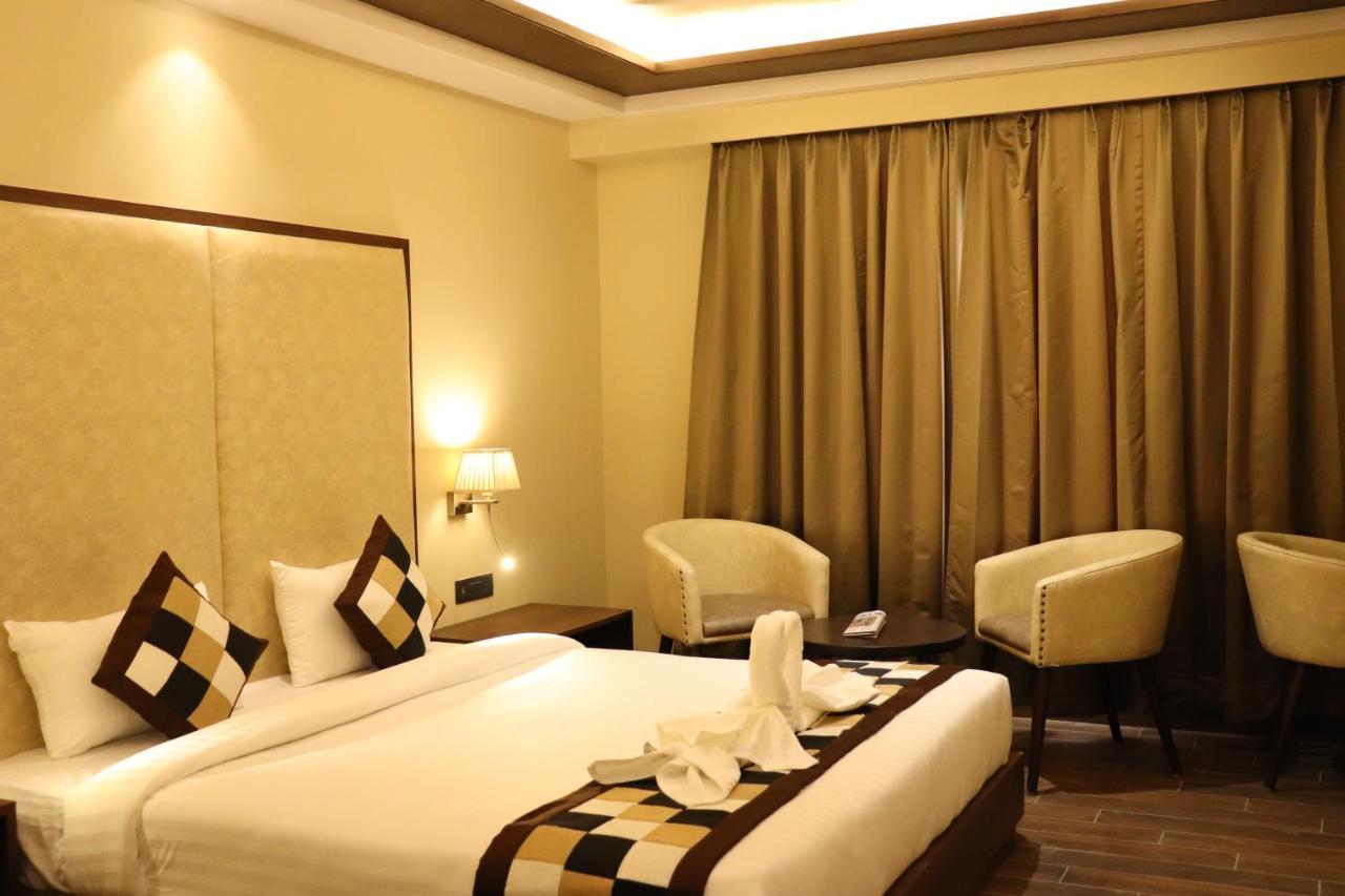 Beāwar Hotel Grand Geeta מראה חיצוני תמונה