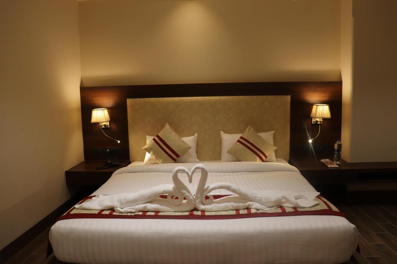 Beāwar Hotel Grand Geeta מראה חיצוני תמונה